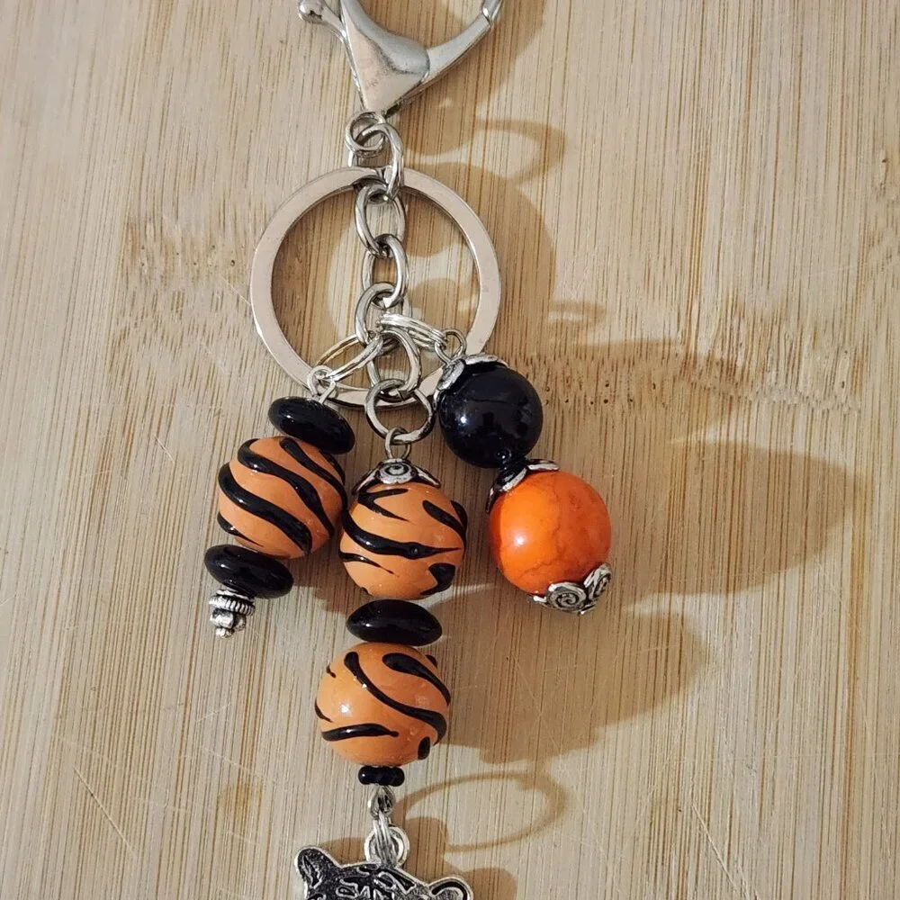 Hand Crafted Tiger Purse Charm Keychain Black Orange Beads Antique Silver Tiger